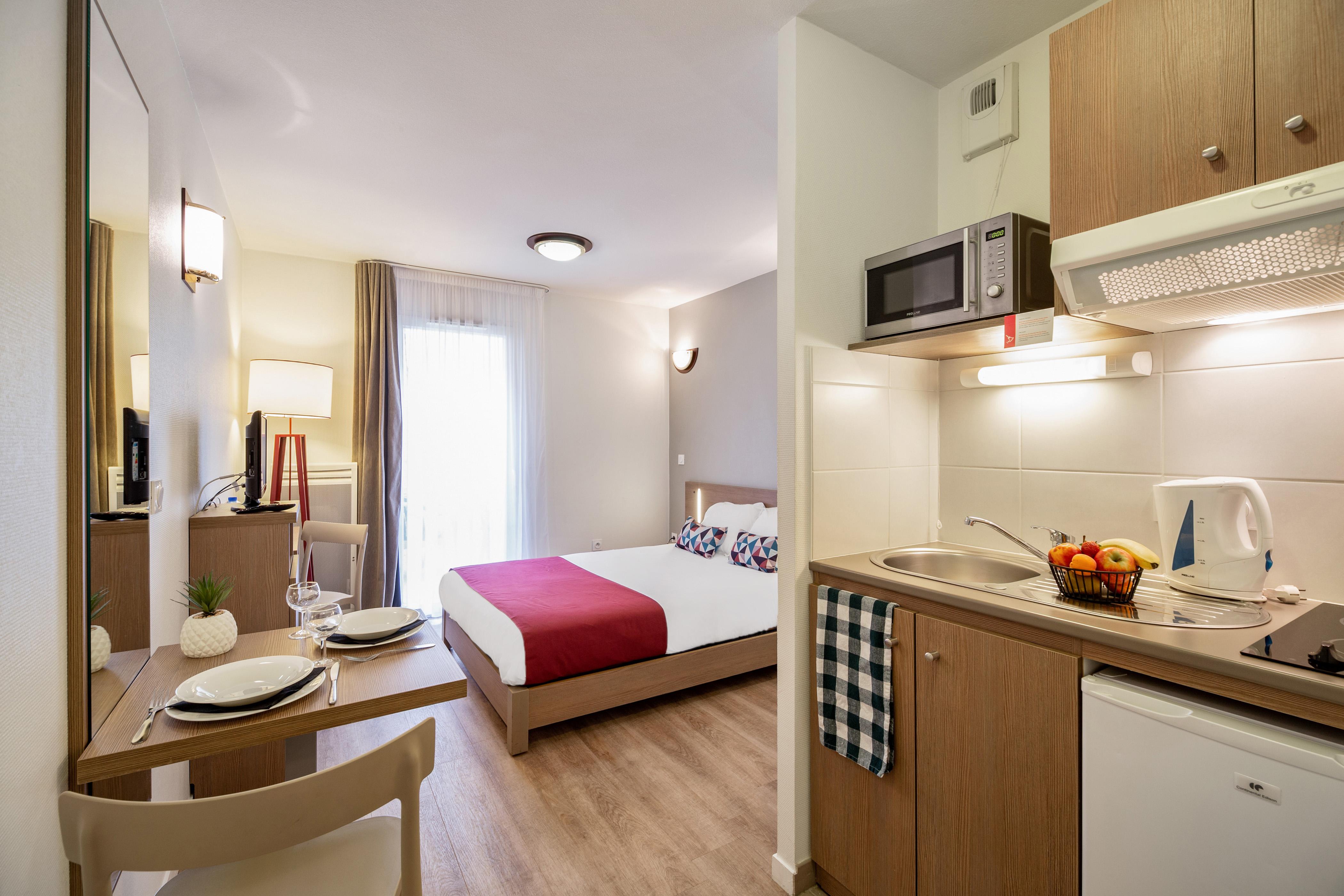 Appart'city Confort Centre Apartahotel 3*